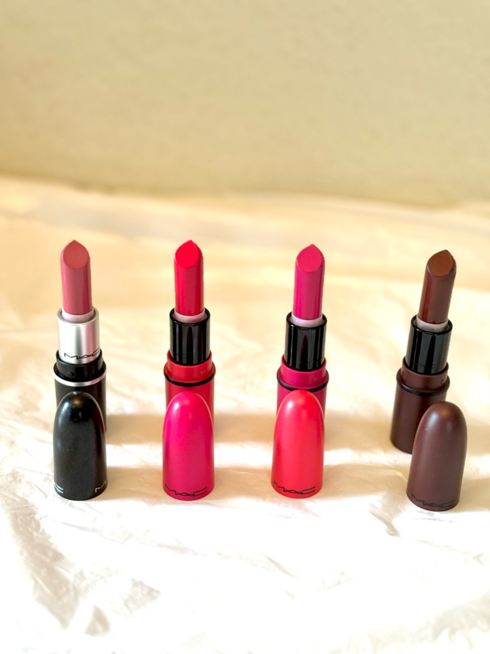 ✨New✨MAC Cosmetics Mini Lipstick Set✨